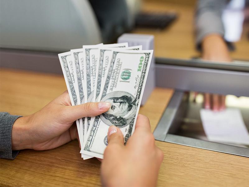 美国财政部长贝森特呼吁美联储降息:9月启动降息周期